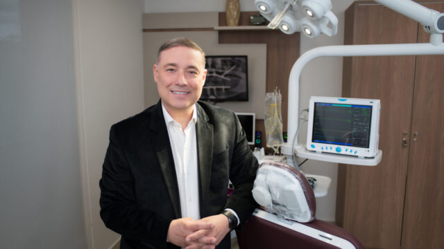 Dr. Renato