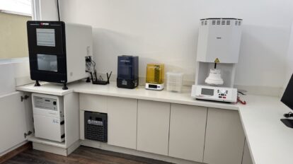 Dr. Renato Faria – CRO/MG 62.761 Cirurgião Dentista – Responsável Técnico