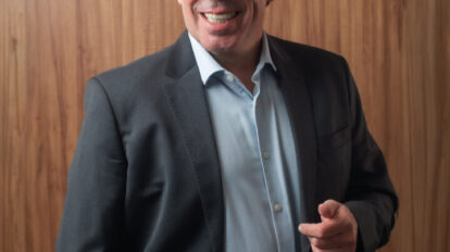 Dr. ALCIDES MOSCONI NETO CRM MG 39284 – RQE 56293 – CRM SP 102690 – RQE 108489