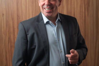Dr. ALCIDES MOSCONI NETO CRM MG 39284 – RQE 56293 – CRM SP 102690 – RQE 108489